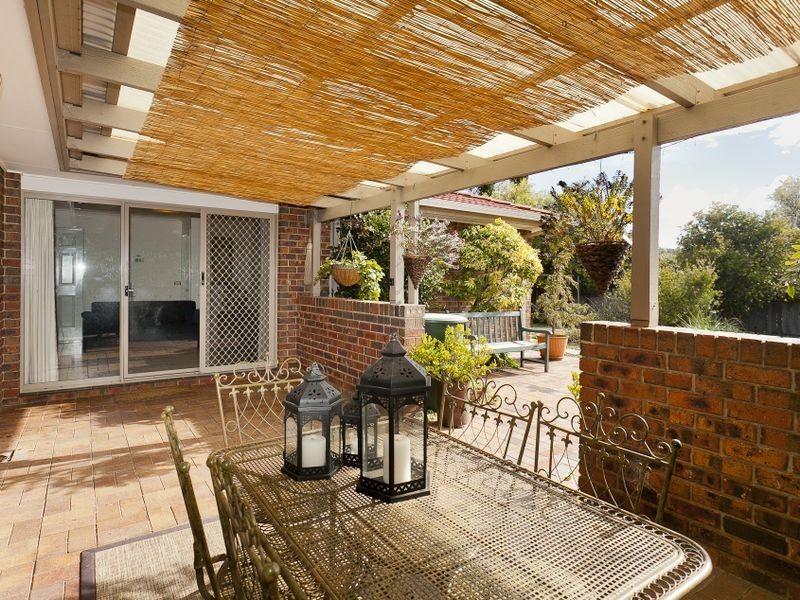 13 Merv Waite Street, Gordon ACT 2906