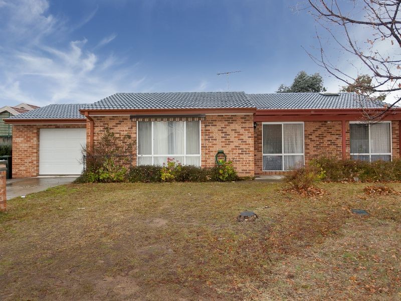 14 Werriwa Crescent, Isabella Plains ACT 2905