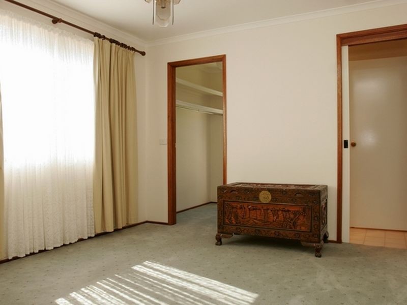 14 Werriwa Crescent, Isabella Plains ACT 2905