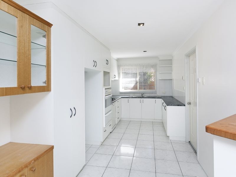 28 Charlton Crescent, Gordon ACT 2906