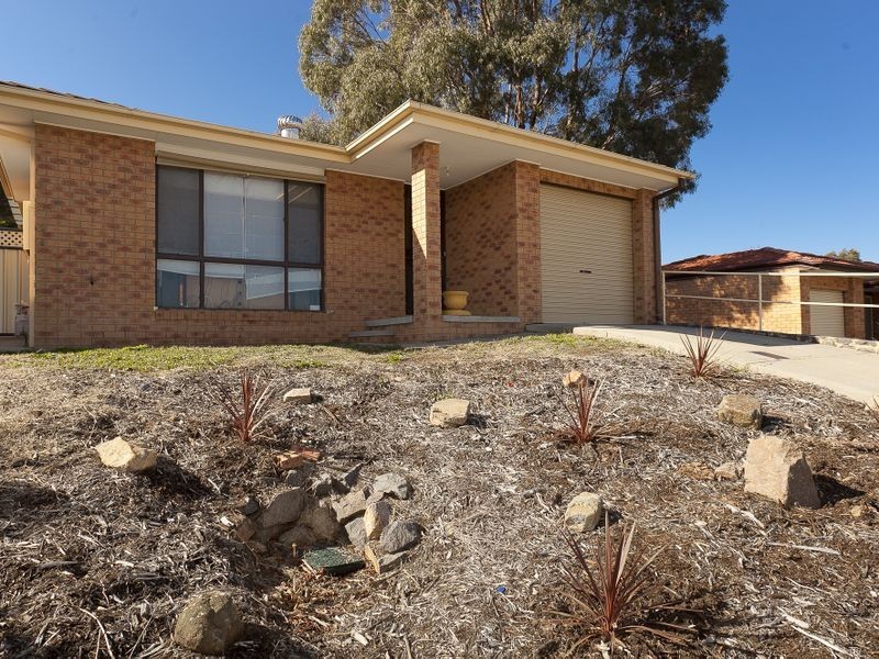 187 Clive Steele Avenue, Monash ACT 2904