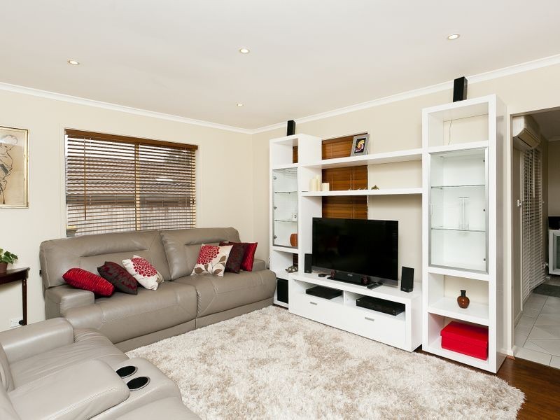 6 Scarfe Close, Gordon ACT 2906