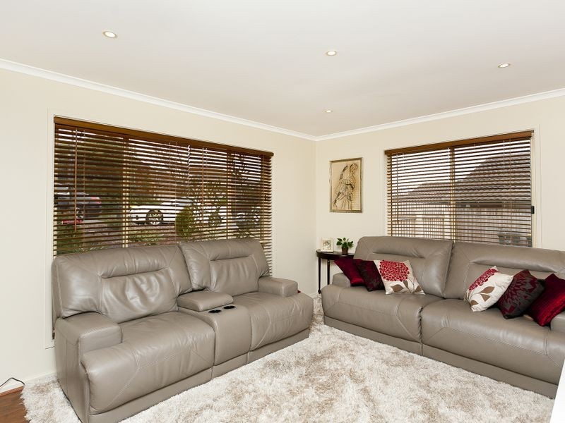 6 Scarfe Close, Gordon ACT 2906