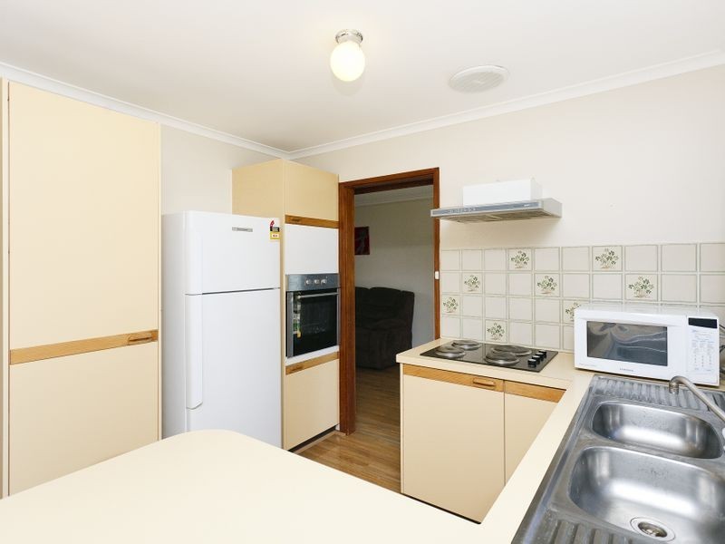 15 Nunan Crescent, Oxley ACT 2903