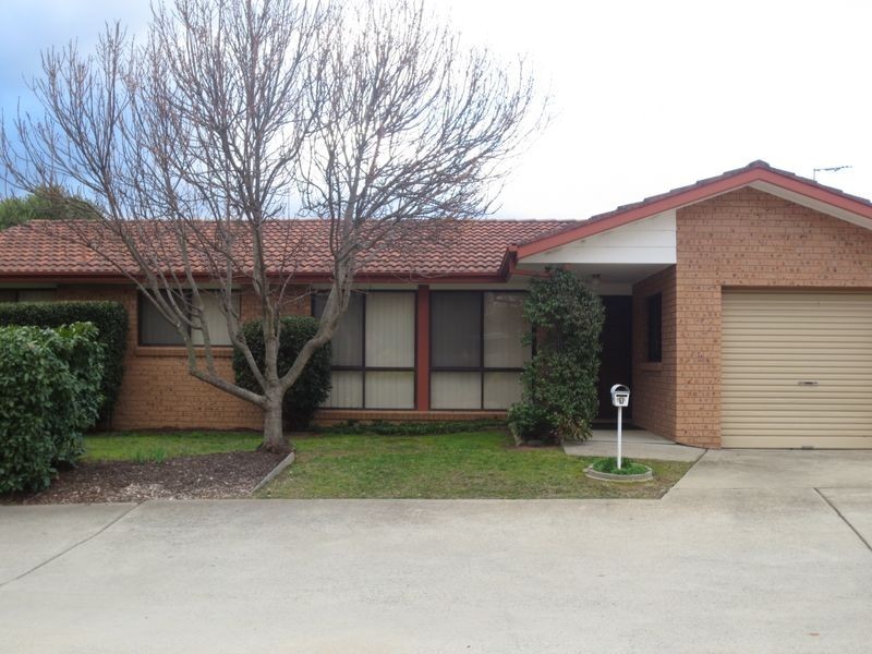 1/18 Cromwell Circuit, Isabella Plains ACT 2905