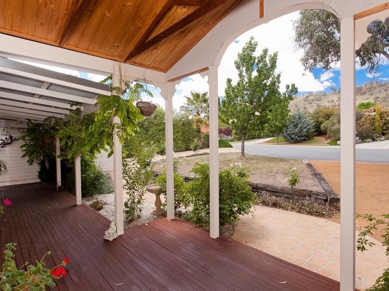 10 Littler Place, Banks ACT 2906