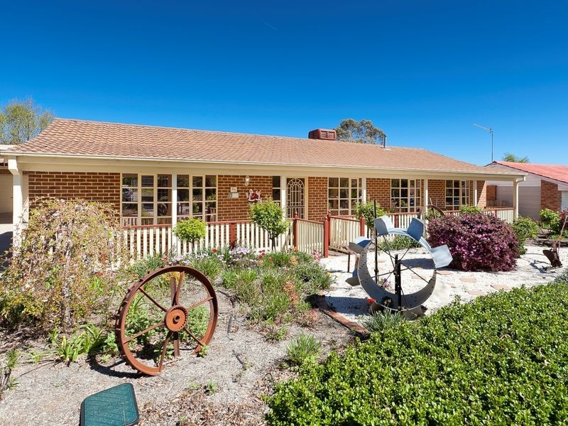 43 Fred Lane Crescent, Gordon ACT 2906