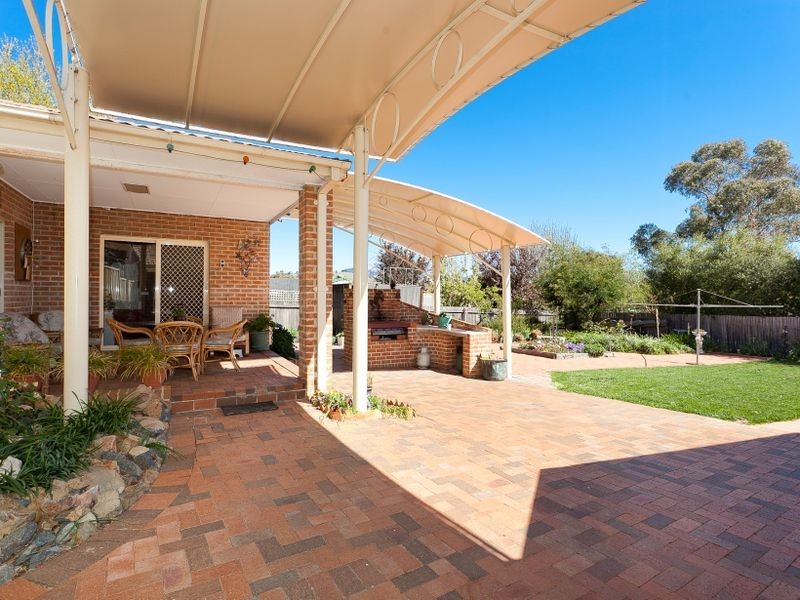 43 Fred Lane Crescent, Gordon ACT 2906