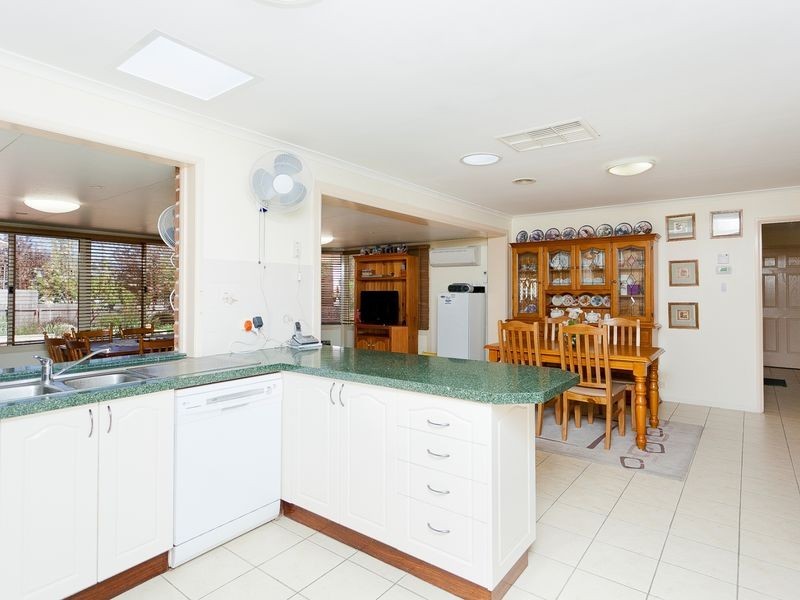43 Fred Lane Crescent, Gordon ACT 2906