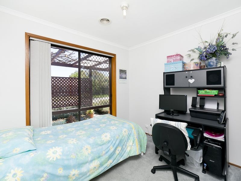 32 Saggers Close, Gordon ACT 2906