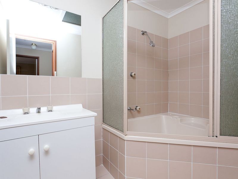 1/1-5 John Young Crescent, Greenway ACT 2900