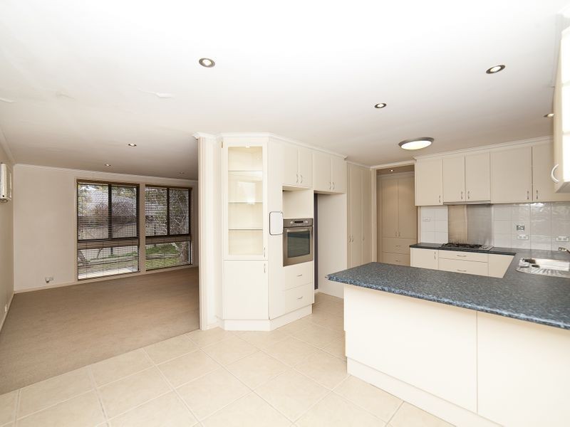 7 Maidment Place, Kambah ACT 2902