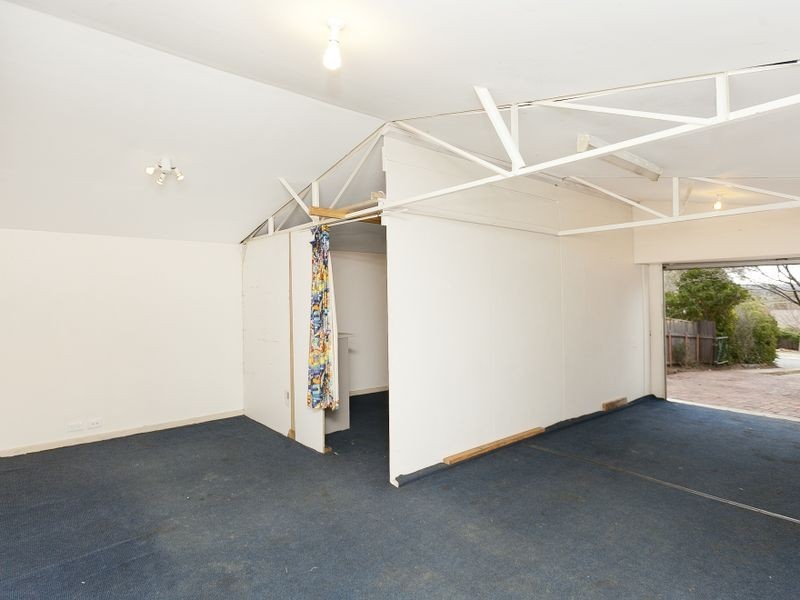 7 Maidment Place, Kambah ACT 2902