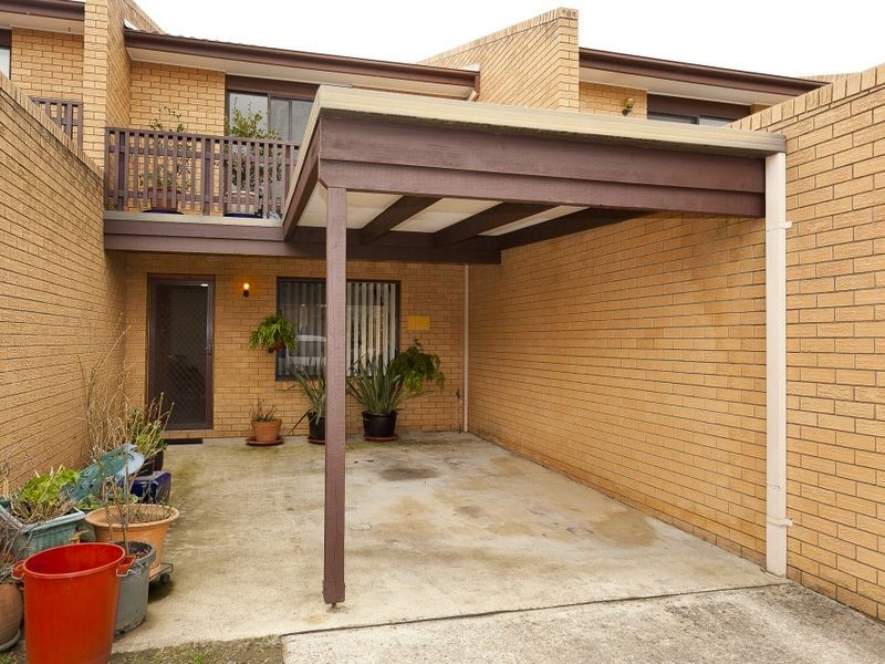 4/1 Lilly Place, Queanbeyan NSW 2620