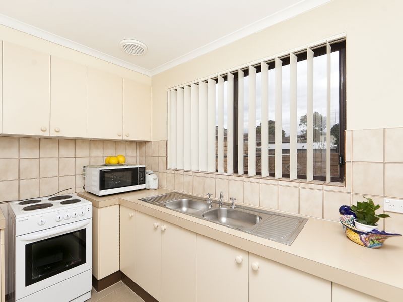 4/1 Lilly Place, Queanbeyan NSW 2620