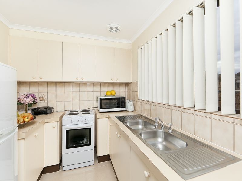4/1 Lilly Place, Queanbeyan NSW 2620