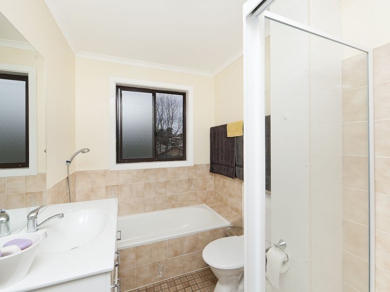 4/1 Lilly Place, Queanbeyan NSW 2620