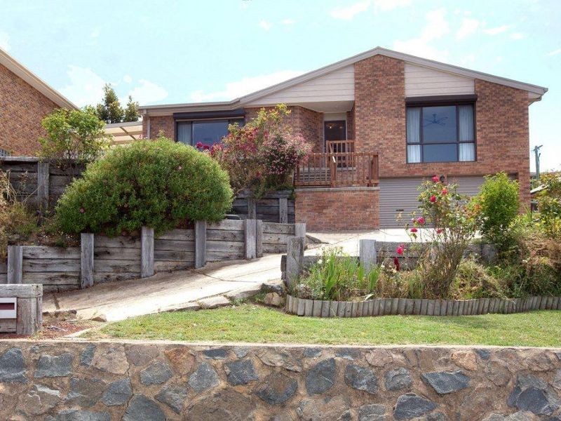 33 Tatchell Street, Calwell ACT 2905