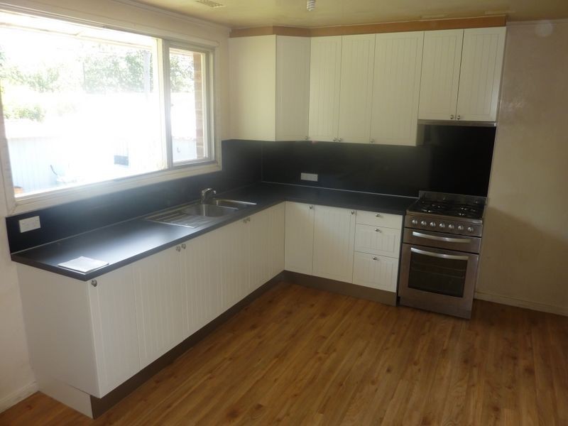 4 Earle Street, Lyneham ACT 2602