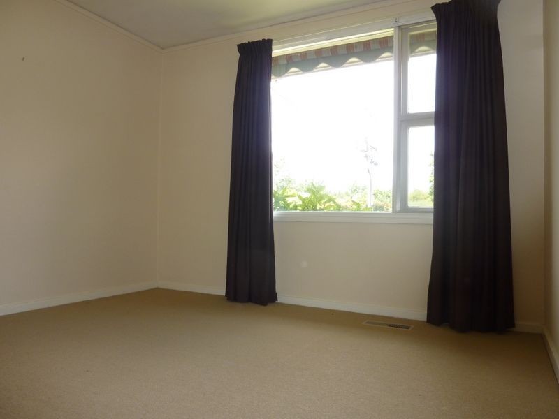 4 Earle Street, Lyneham ACT 2602