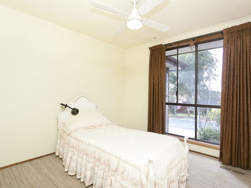 10 Derry Street, Monash ACT 2904