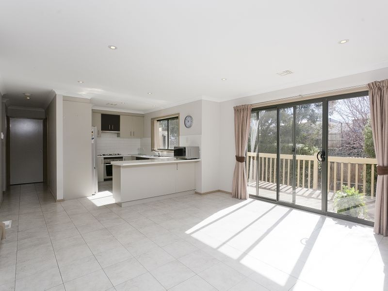 8/70 Hurtle Avenue, Bonython ACT 2905
