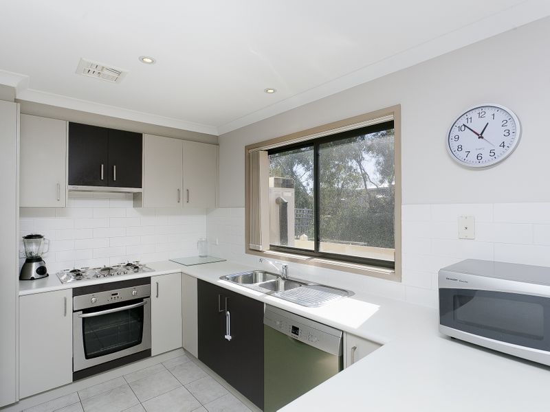 8/70 Hurtle Avenue, Bonython ACT 2905