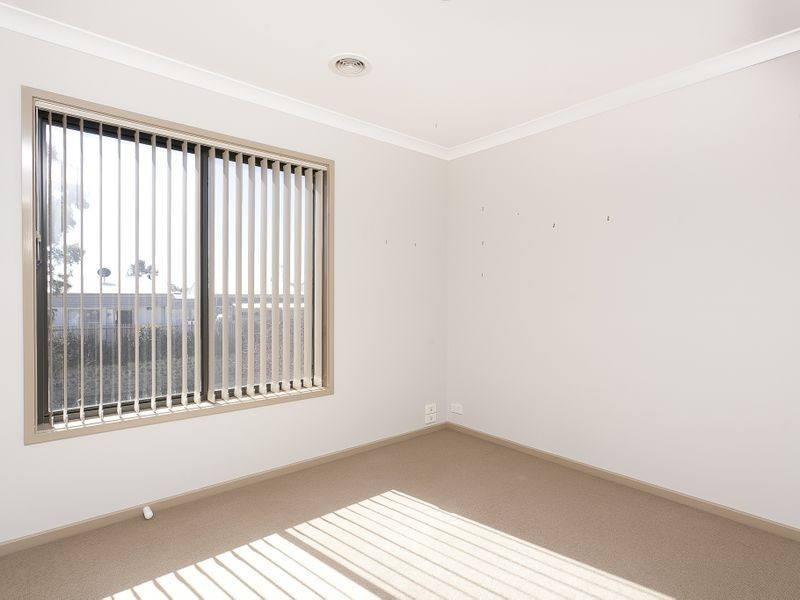 8/70 Hurtle Avenue, Bonython ACT 2905