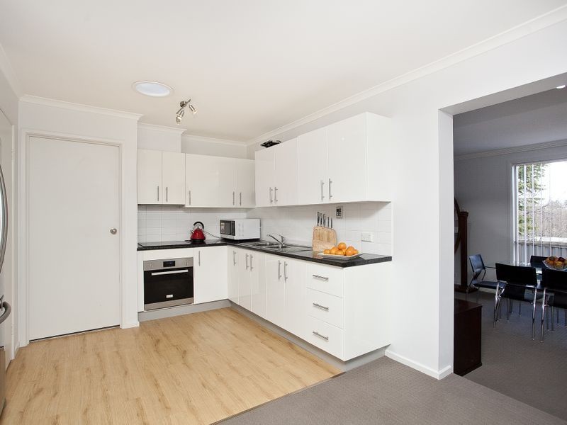 28 Jenner Court, Wanniassa ACT 2903