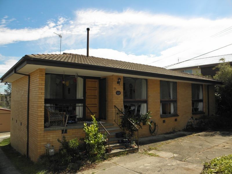 25 Lee Steere Crescent, Kambah ACT 2902