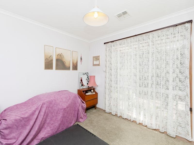 2 Downward Place, Kambah ACT 2902