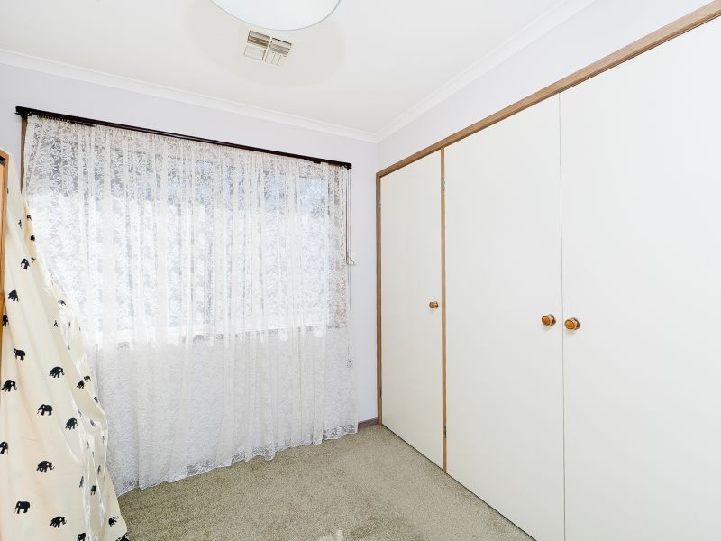 2 Downward Place, Kambah ACT 2902