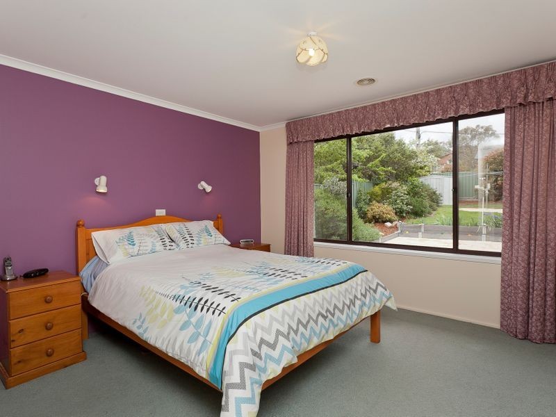 6 Derry Street, Monash ACT 2904