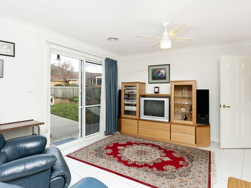 27 Loureiro Street, Conder ACT 2906