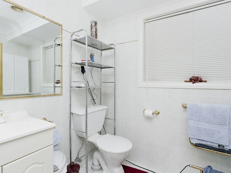 27 Loureiro Street, Conder ACT 2906