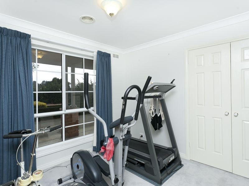 27 Loureiro Street, Conder ACT 2906