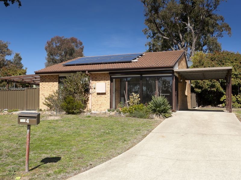 4/210 Newman Morris Circuit, Oxley ACT 2903