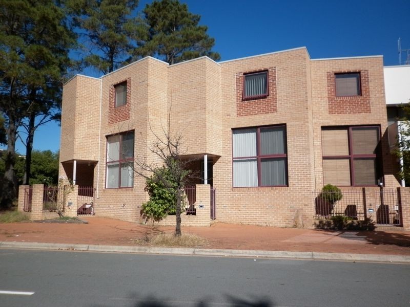 5/11 Cavanough Street, Phillip ACT 2606