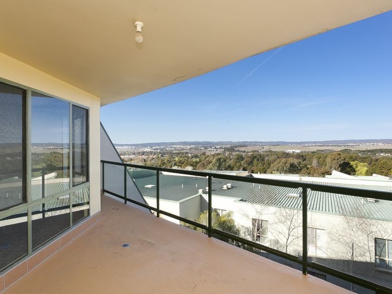 33/40 Leahy Close, Narrabundah ACT 2604