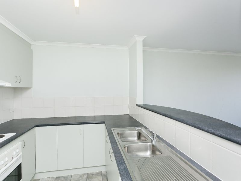 33/40 Leahy Close, Narrabundah ACT 2604