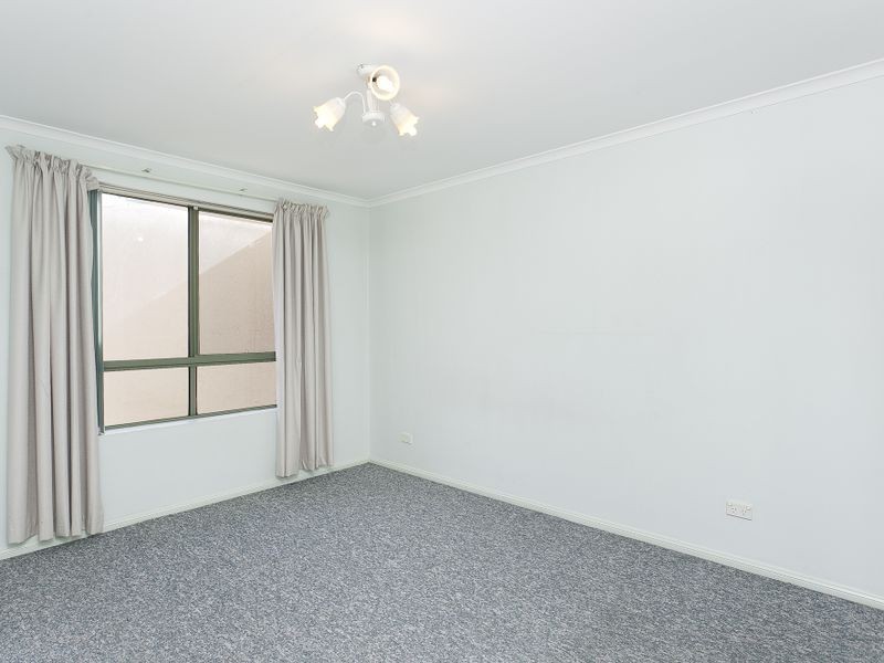 33/40 Leahy Close, Narrabundah ACT 2604