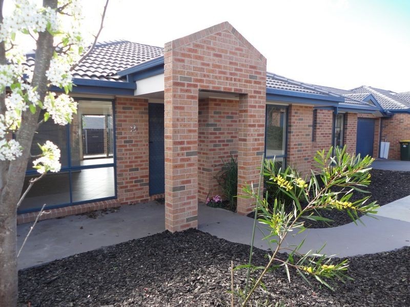 2/58 Betty Maloney Crescent “Sunris, Banks ACT 2906