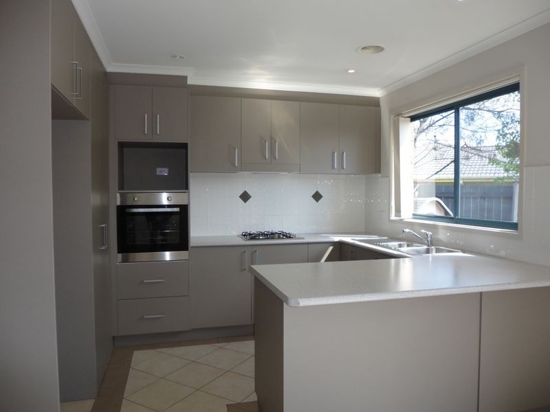 2/58 Betty Maloney Crescent “Sunris, Banks ACT 2906