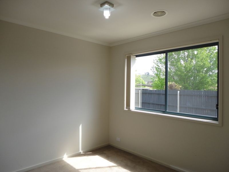 2/58 Betty Maloney Crescent “Sunris, Banks ACT 2906