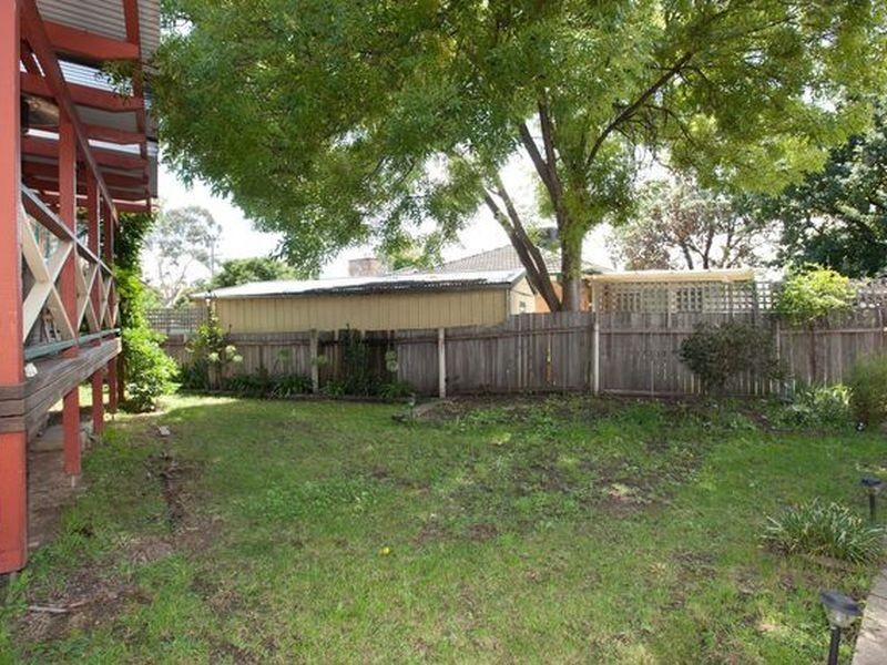8 Dane Street, Karabar NSW 2620