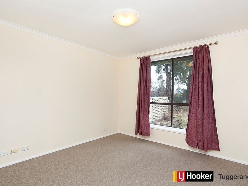 51 Beattie Crescent, Chisholm ACT 2905