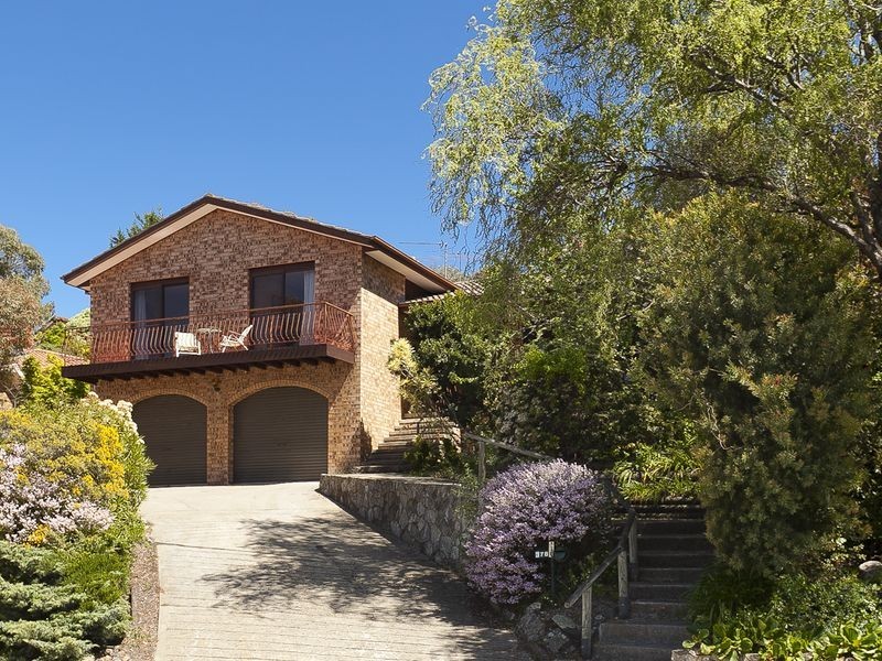 378 Bugden Avenue, Fadden ACT 2904