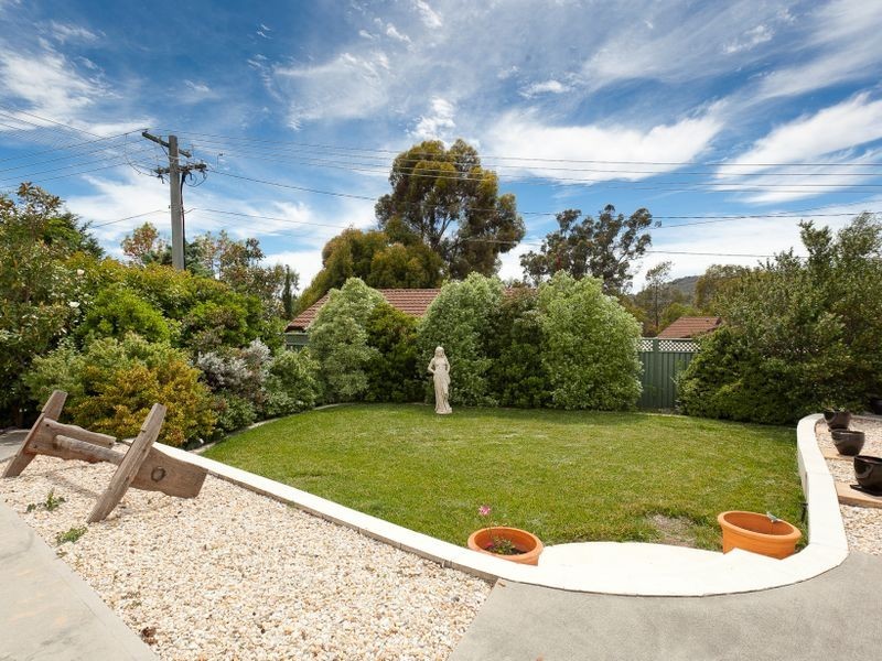 17 Curnow Place, Chisholm ACT 2905