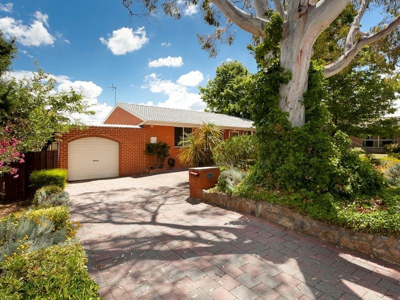 3 Cohn Place, Kambah ACT 2902