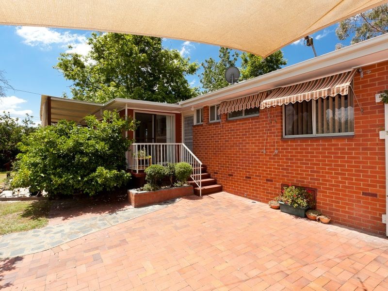 3 Cohn Place, Kambah ACT 2902